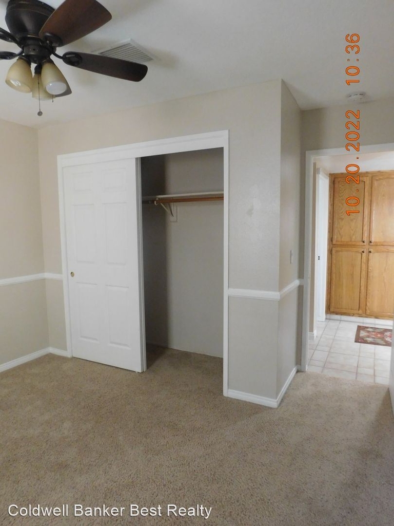 1109 Denise Ave - Photo 16