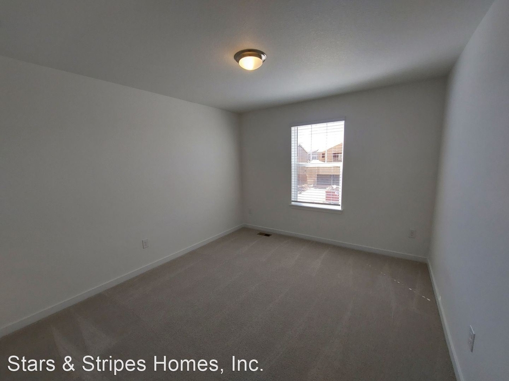 24513 E Walsh Avenue - Photo 13