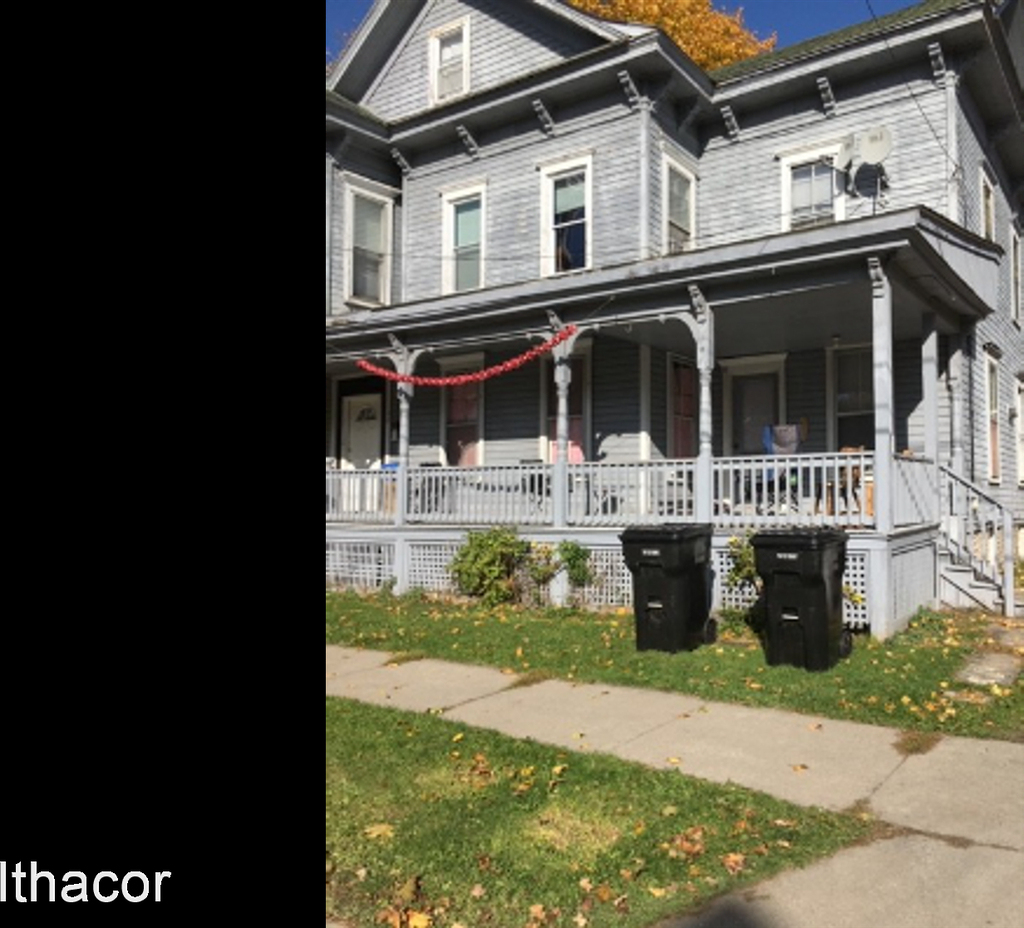 40 Lincoln Ave - Photo 1