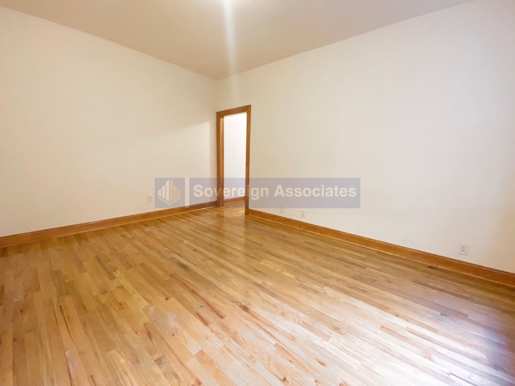 64 West 108th Street - Photo 4