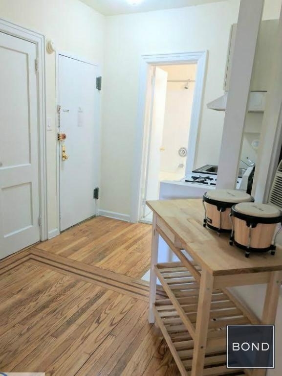 414 East 58th Street - Photo 2