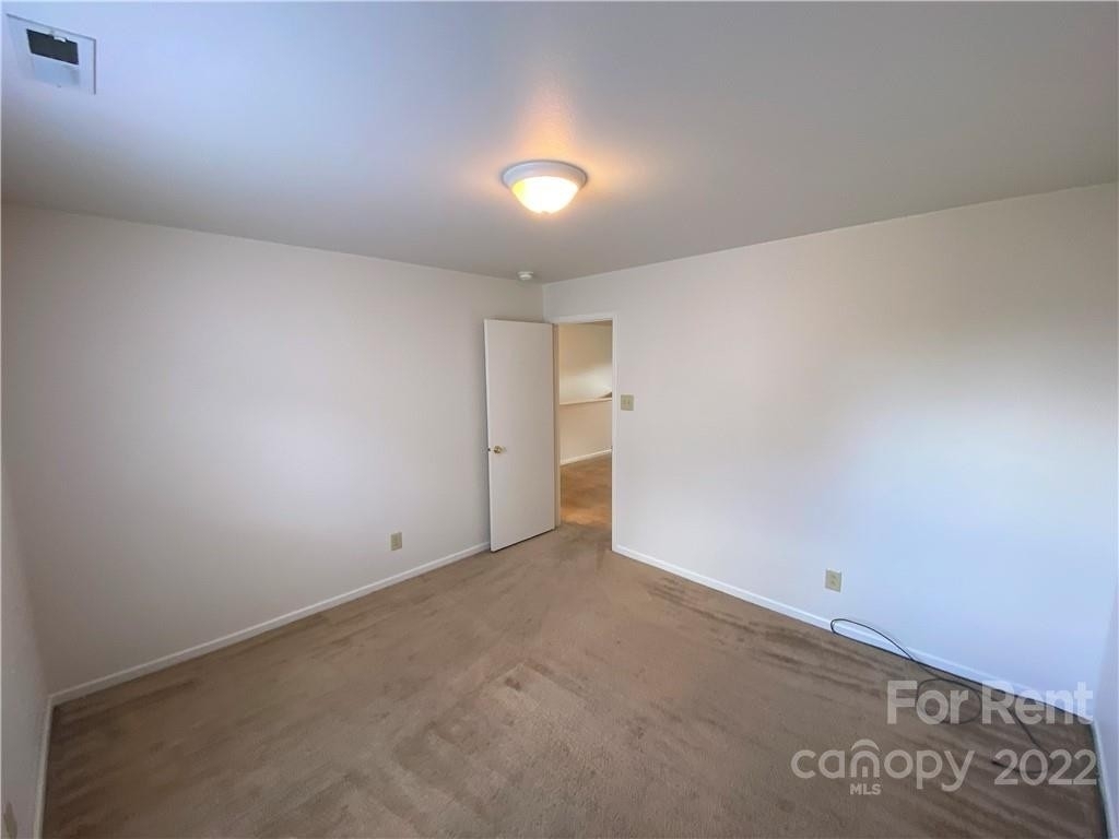 1708 Larne Circle - Photo 31