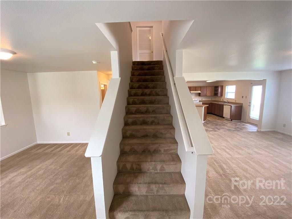 1708 Larne Circle - Photo 12