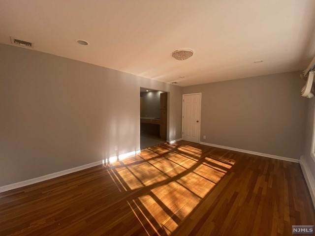 297 Lynn Street - Photo 4