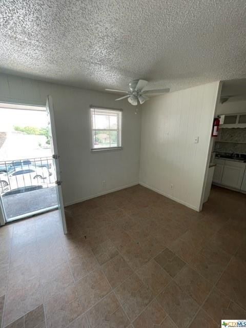 1015 Parmer Avenue - Photo 4