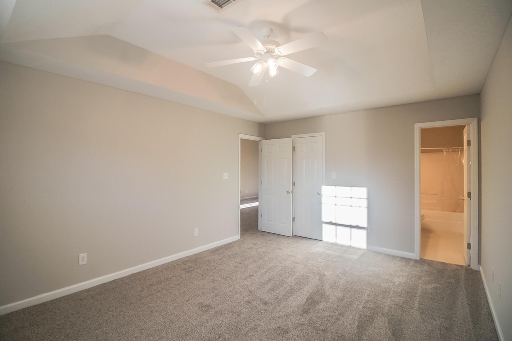 605 Brook Trail - Photo 5