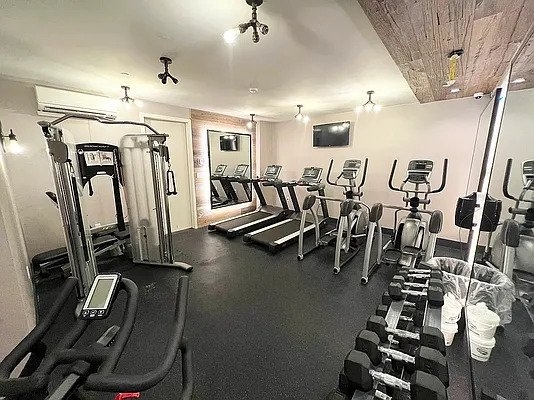 310 Graham Avenue - Photo 6