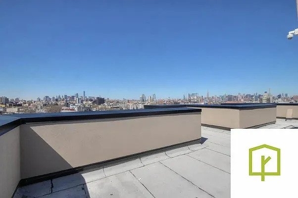 310 Graham Avenue - Photo 10