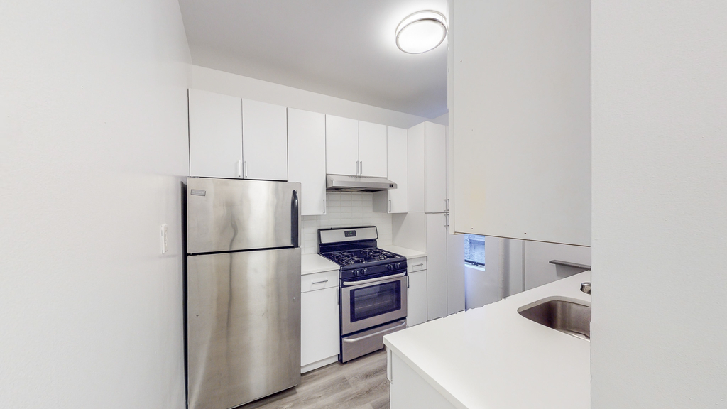 109 East 88th Street - Photo 2