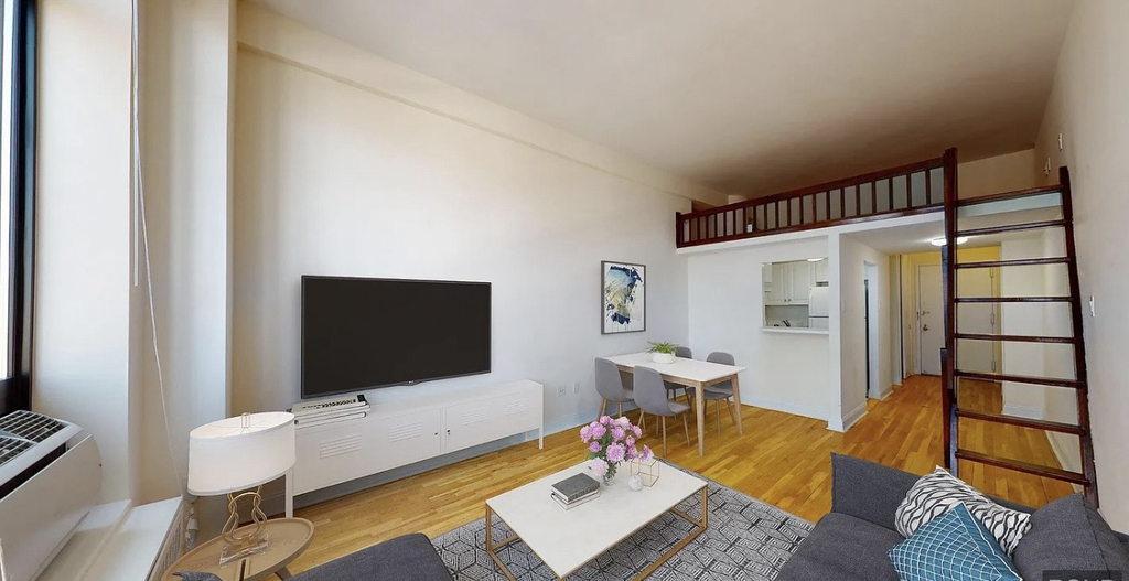 1 Astor Place - Photo 3