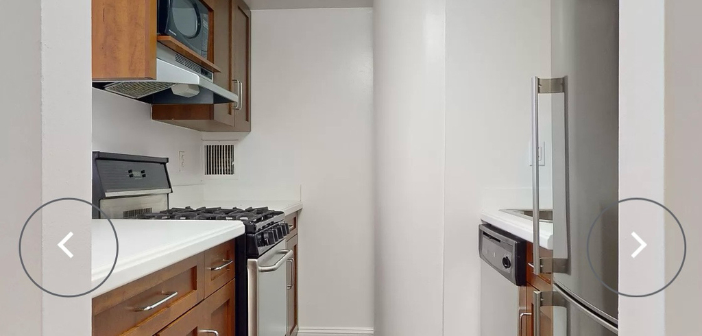 1 Astor Place - Photo 2