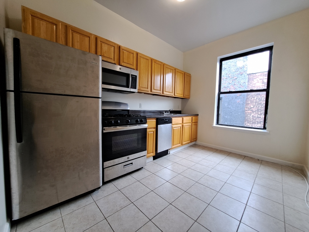 408 West 130th Street - Photo 4