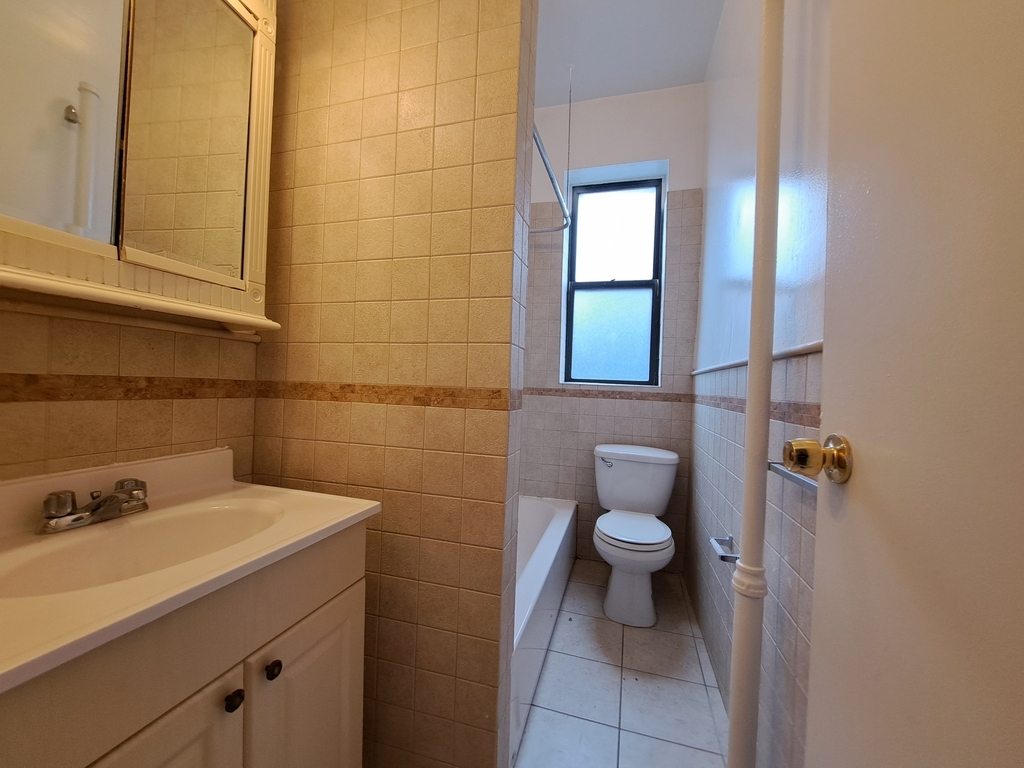 408 West 130th Street - Photo 5