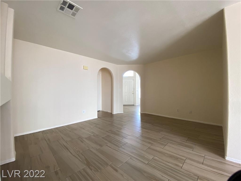 9312 Magic Flower Avenue - Photo 15