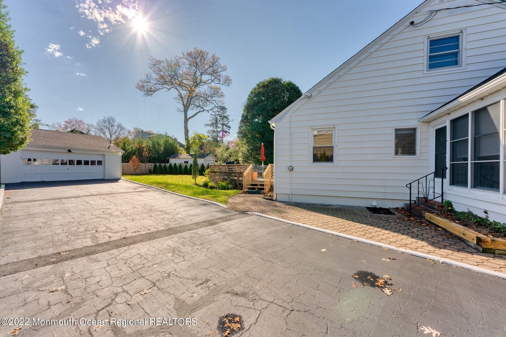 327 South Boulevard - Photo 41