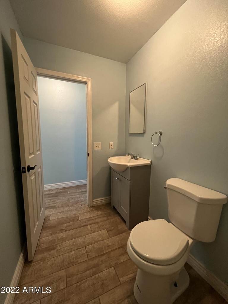 12480 N B Street - Photo 30