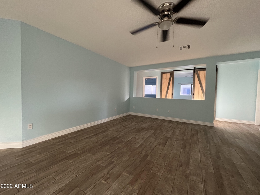 12480 N B Street - Photo 10