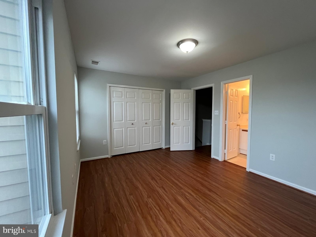 20782 Apollo Terrace - Photo 9