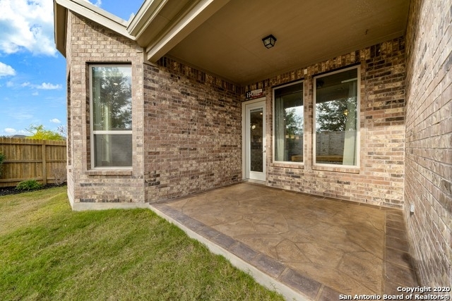 1411 Nicholas Cove - Photo 31