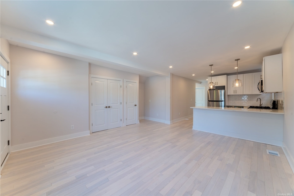 57 Oakland Avenue - Photo 2