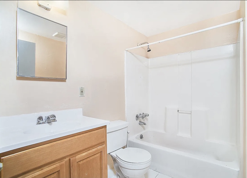 244 East 110th Street - Photo 4