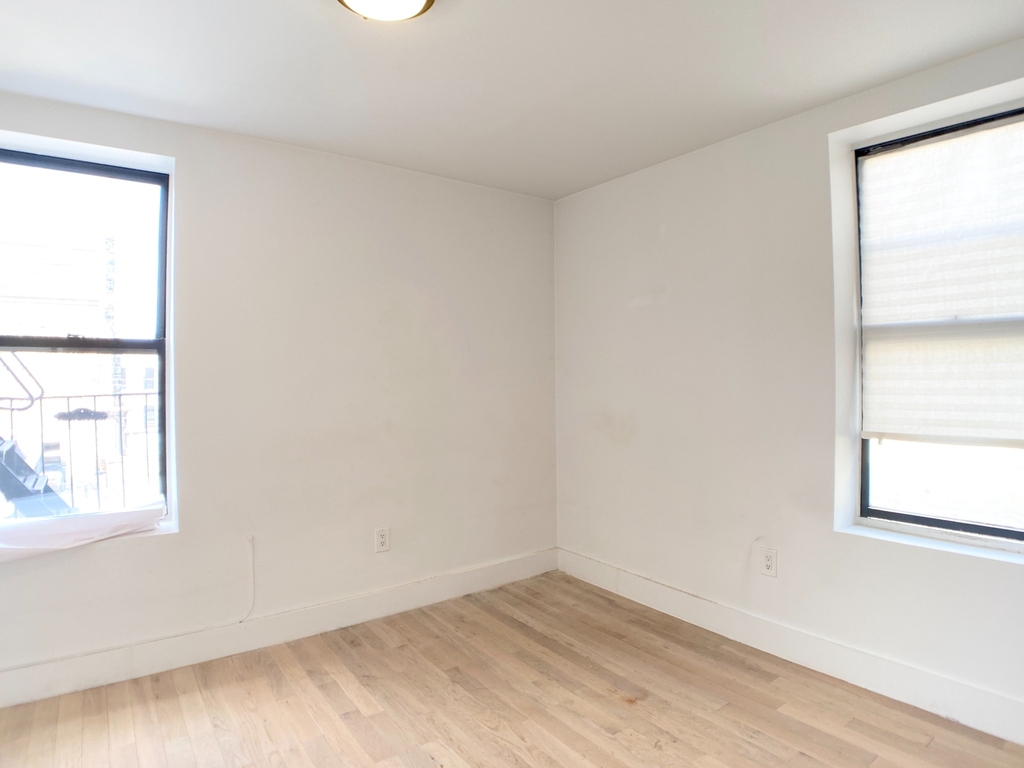 137 West 137th Street - Photo 2