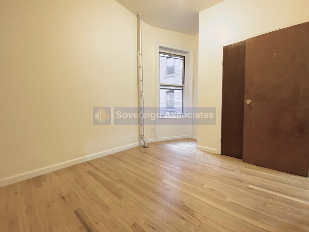 515 West 111th Street - Photo 9