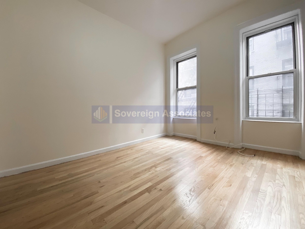 515 West 111th Street - Photo 6