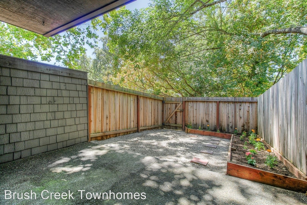 6263 Montecito Boulevard - Photo 6