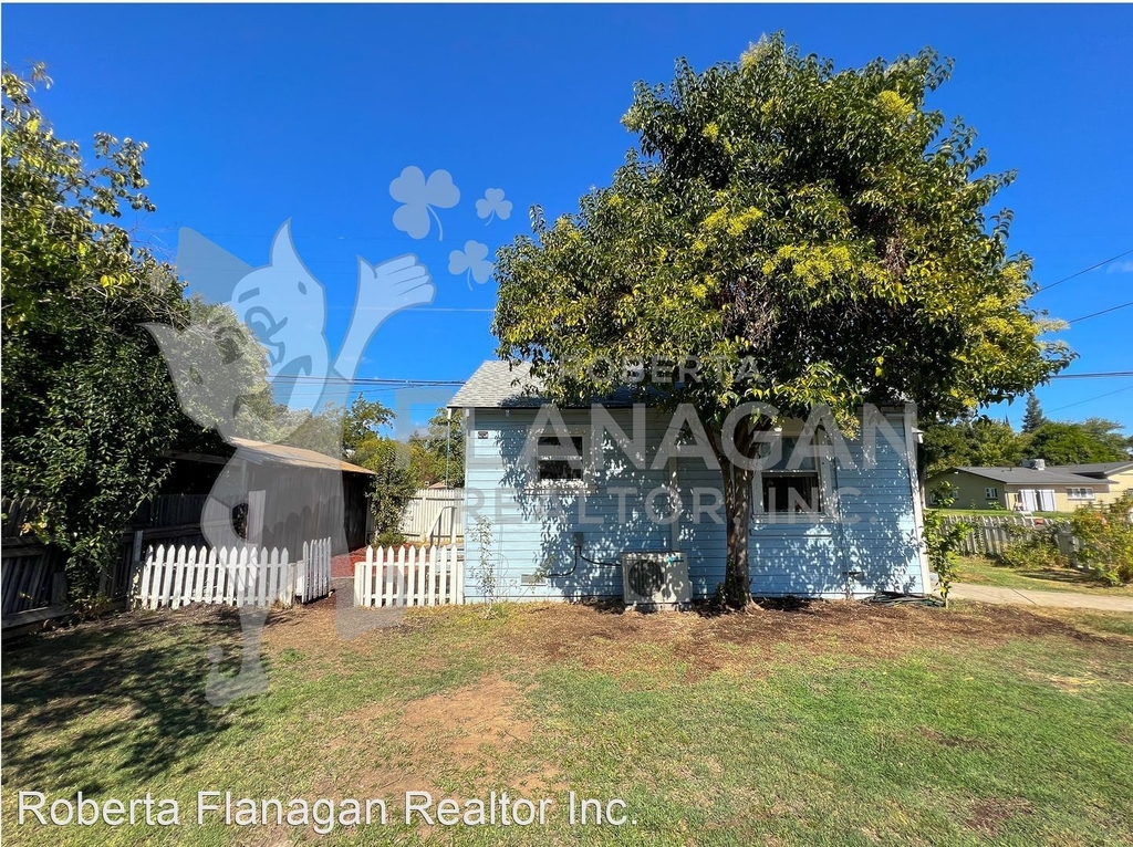 2619 K Street - Photo 23