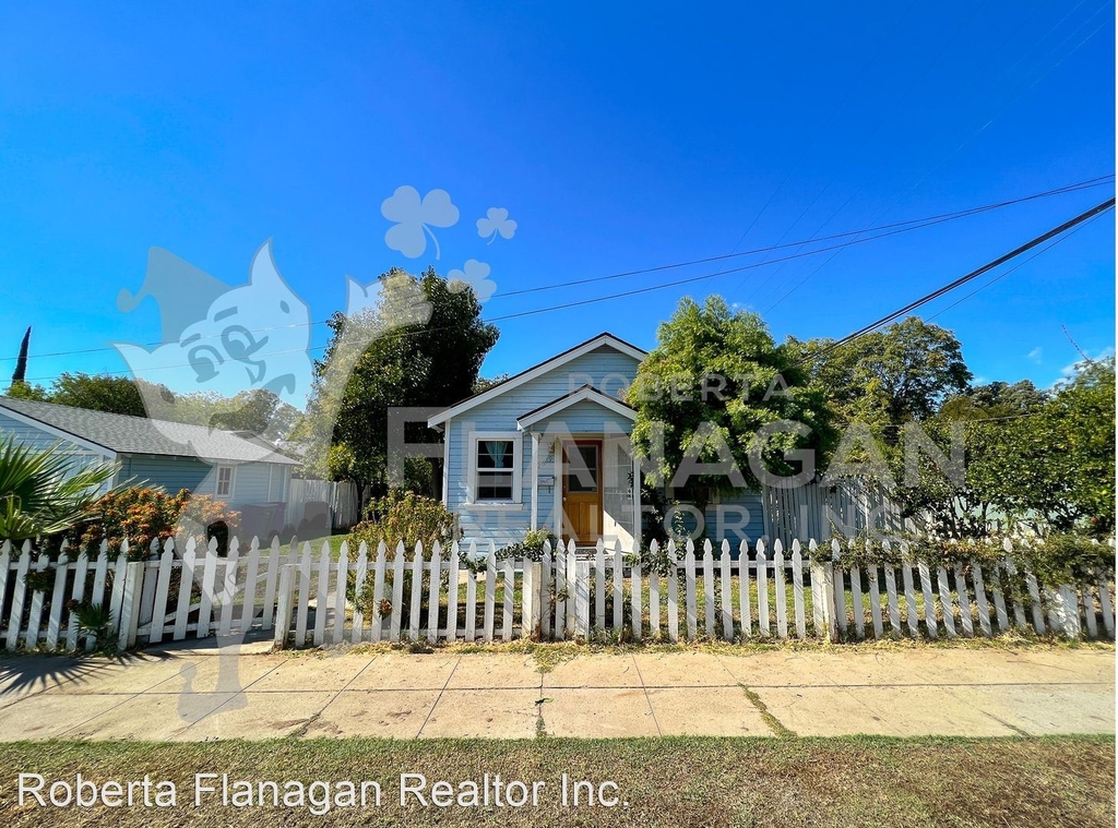 2619 K Street - Photo 0