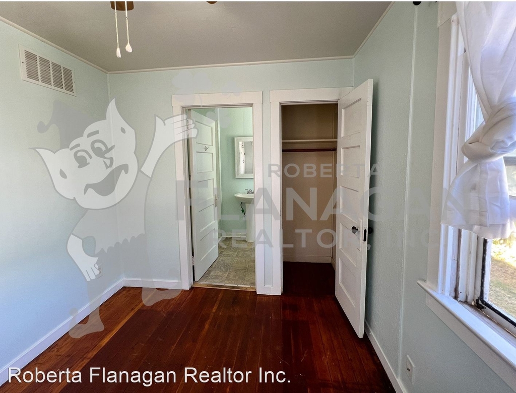 2619 K Street - Photo 14