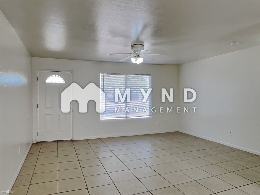 6839 W. Palo Verde Ave - Photo 1