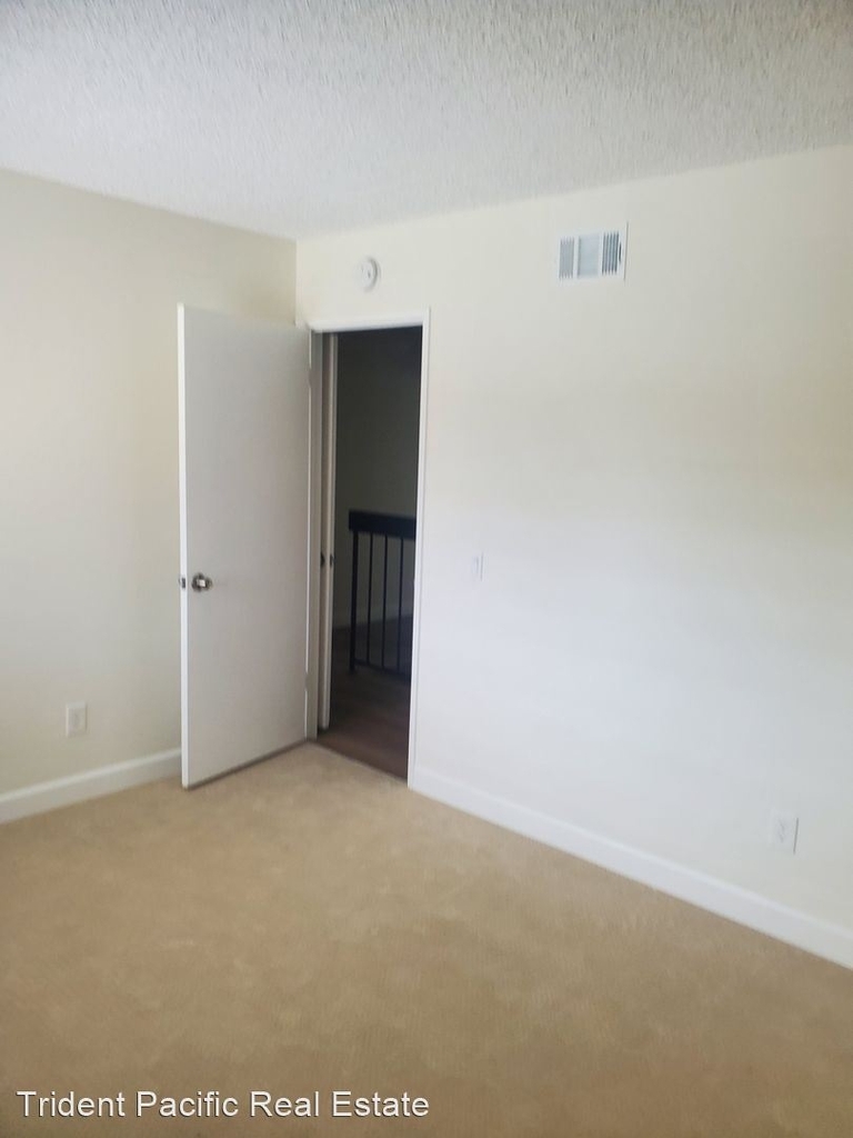 5491 Oak Leaf Point - Photo 24