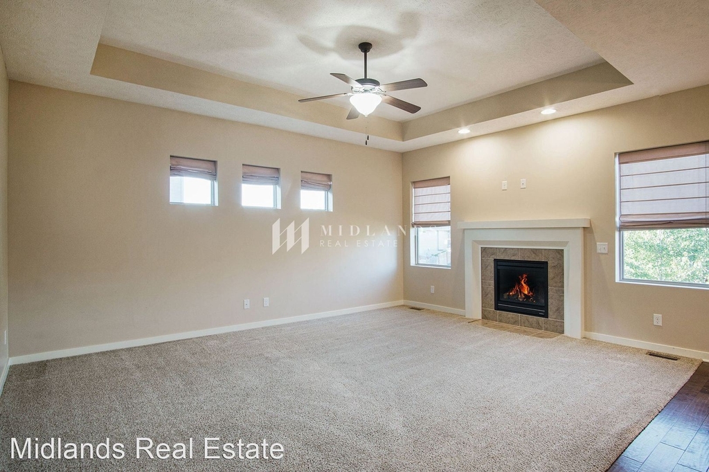 4508 Helwig Ave. - Photo 2