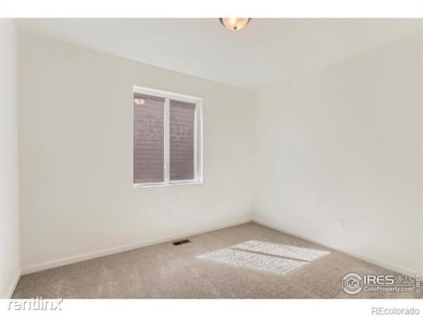 2451r White Pelican Avenue - Photo 21