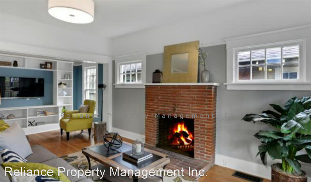 2213 Se 52nd Ave - Photo 1