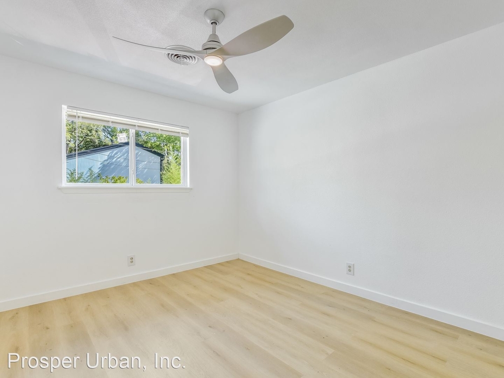 3105 Glen Ora Street - Photo 5