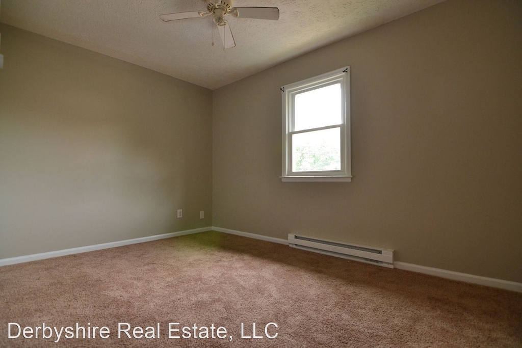 187 Loch Lane - Photo 2