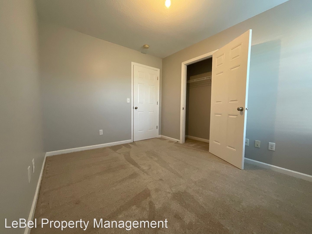 683 Bell Road - Photo 11
