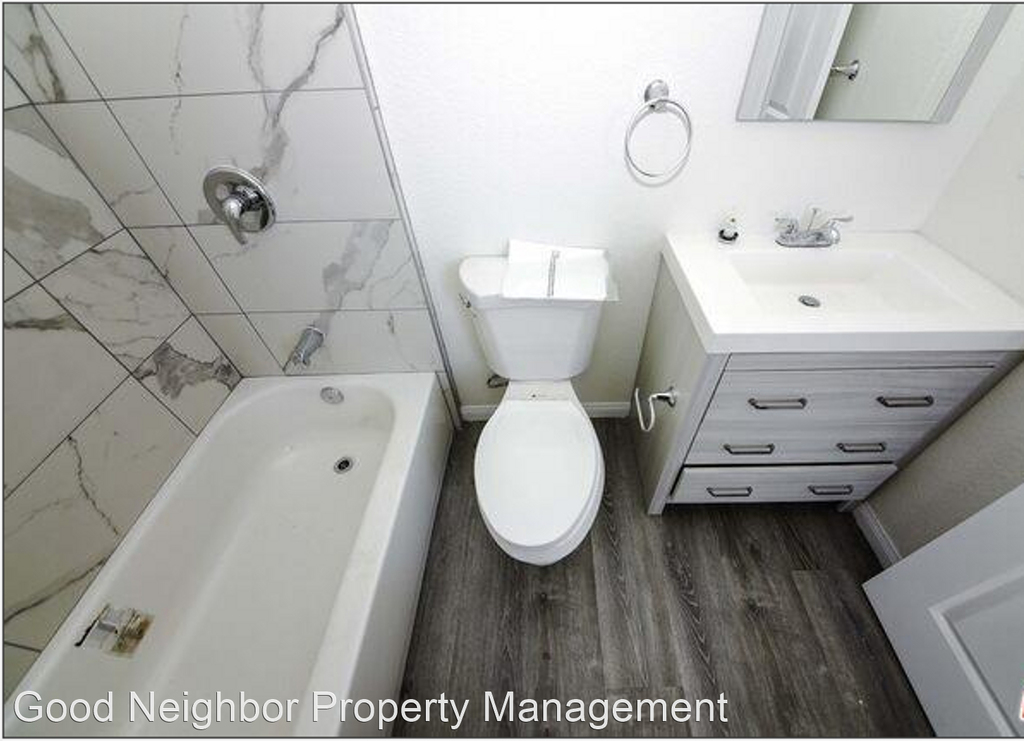 220 W 112th St - Photo 15