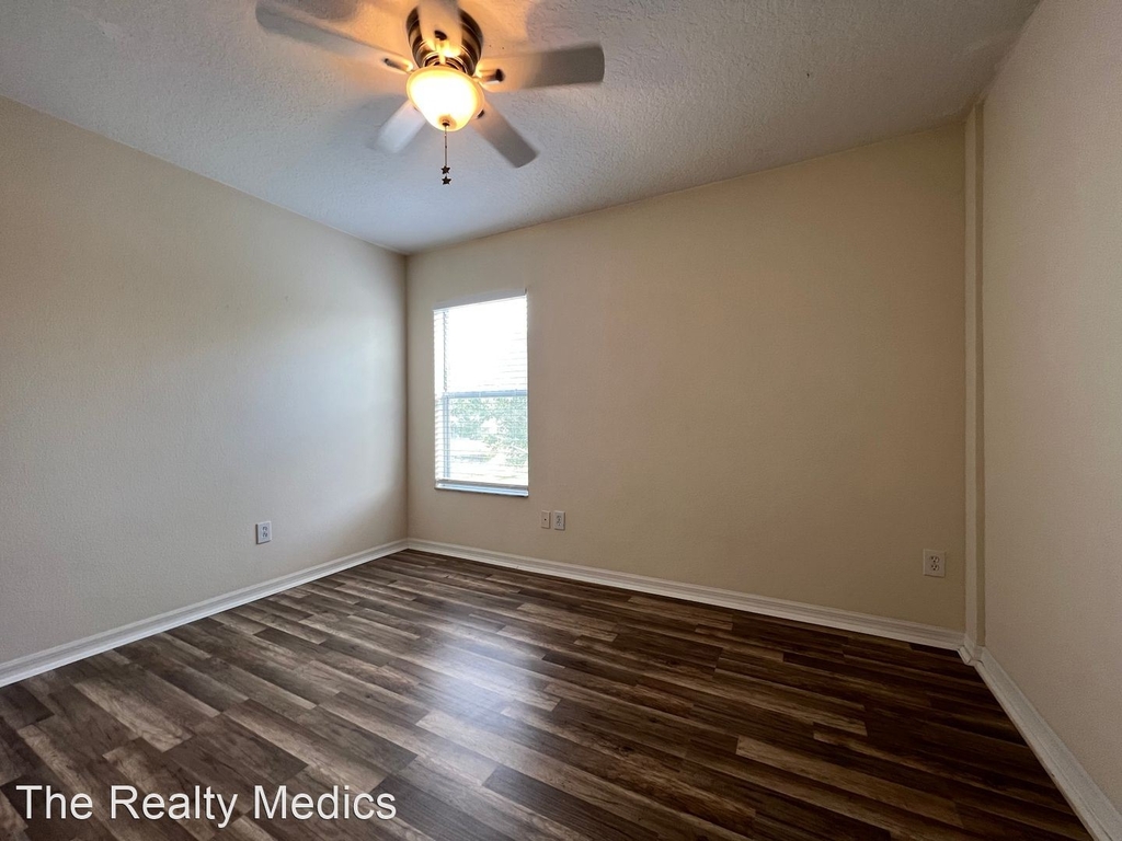 14001 Sapphire Bay Cir - Photo 16