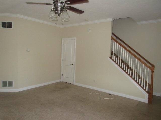 6009 Lexington Avenue - Photo 2