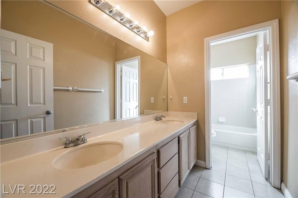 7943 Nookfield Drive - Photo 27