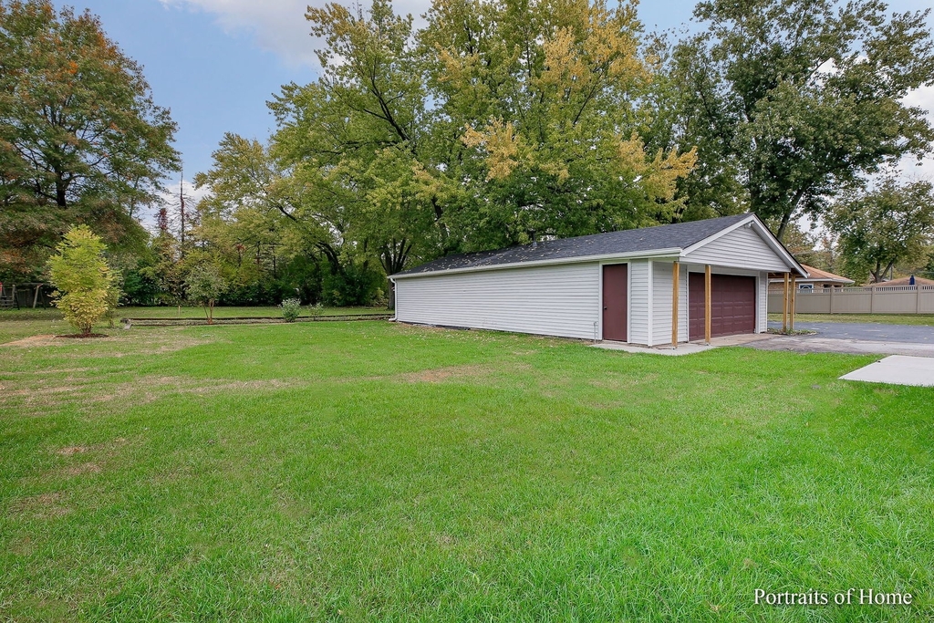 1828 Idlewild Lane - Photo 17