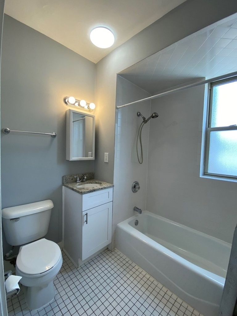 813 Seward Street #3n - Photo 15