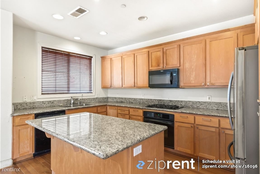 514 Suez Terrace - Photo 13