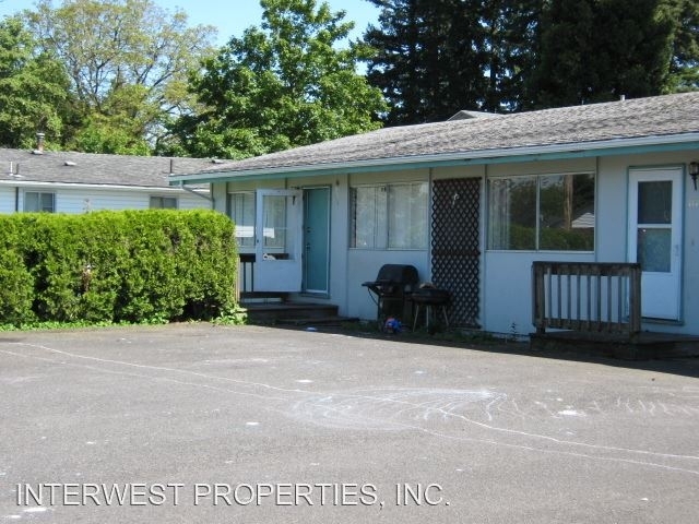 11706 E Burnside Street - Photo 2