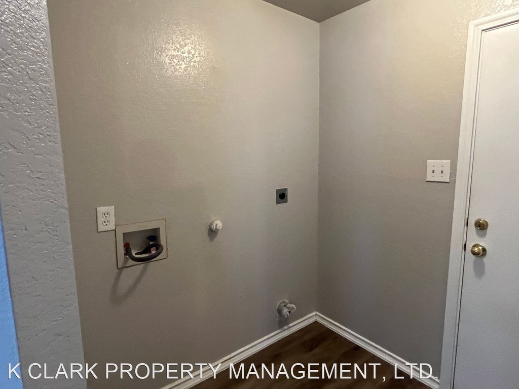 5306 Harefield Dr. - Photo 11