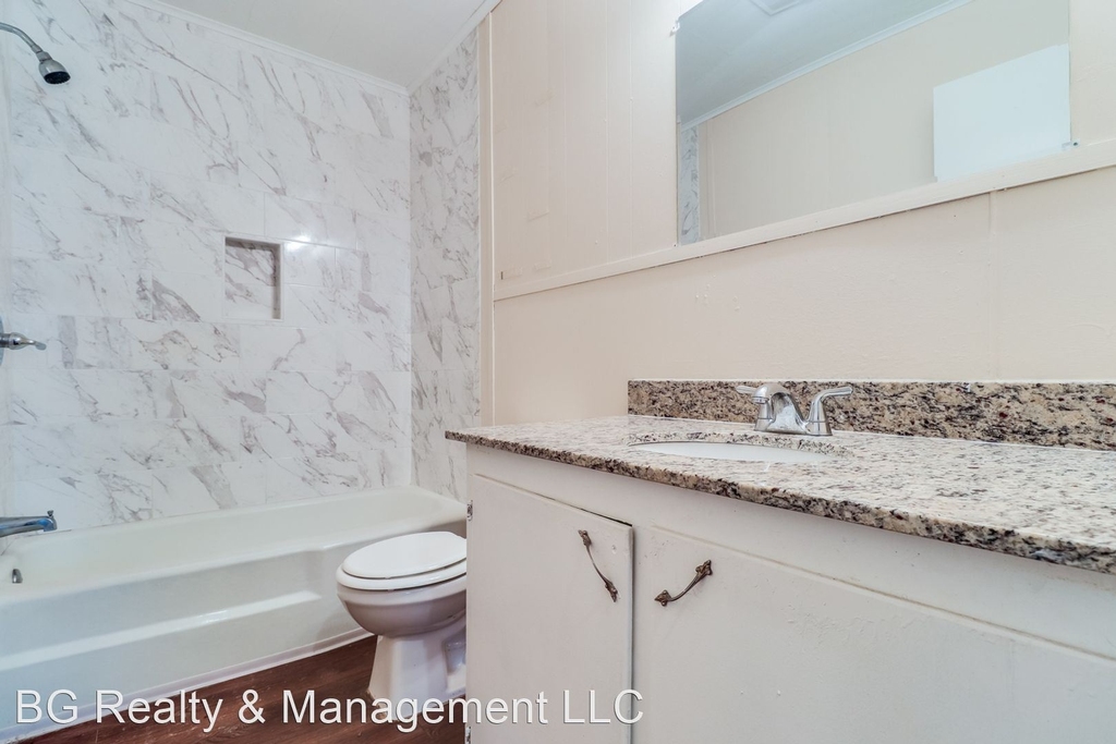 818 Saint Anne - Photo 10